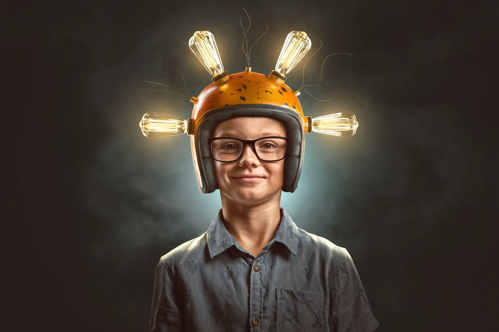 Featured Image - Lightbulb Idea Helmet